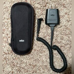 Braun Hard Case w/ Razor Charger
